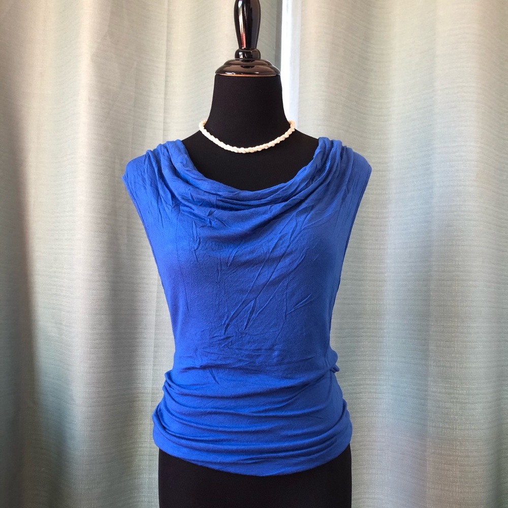 NEW • WetSeal Drapery style sleeveless top. Sz M - Picture 1 of 5